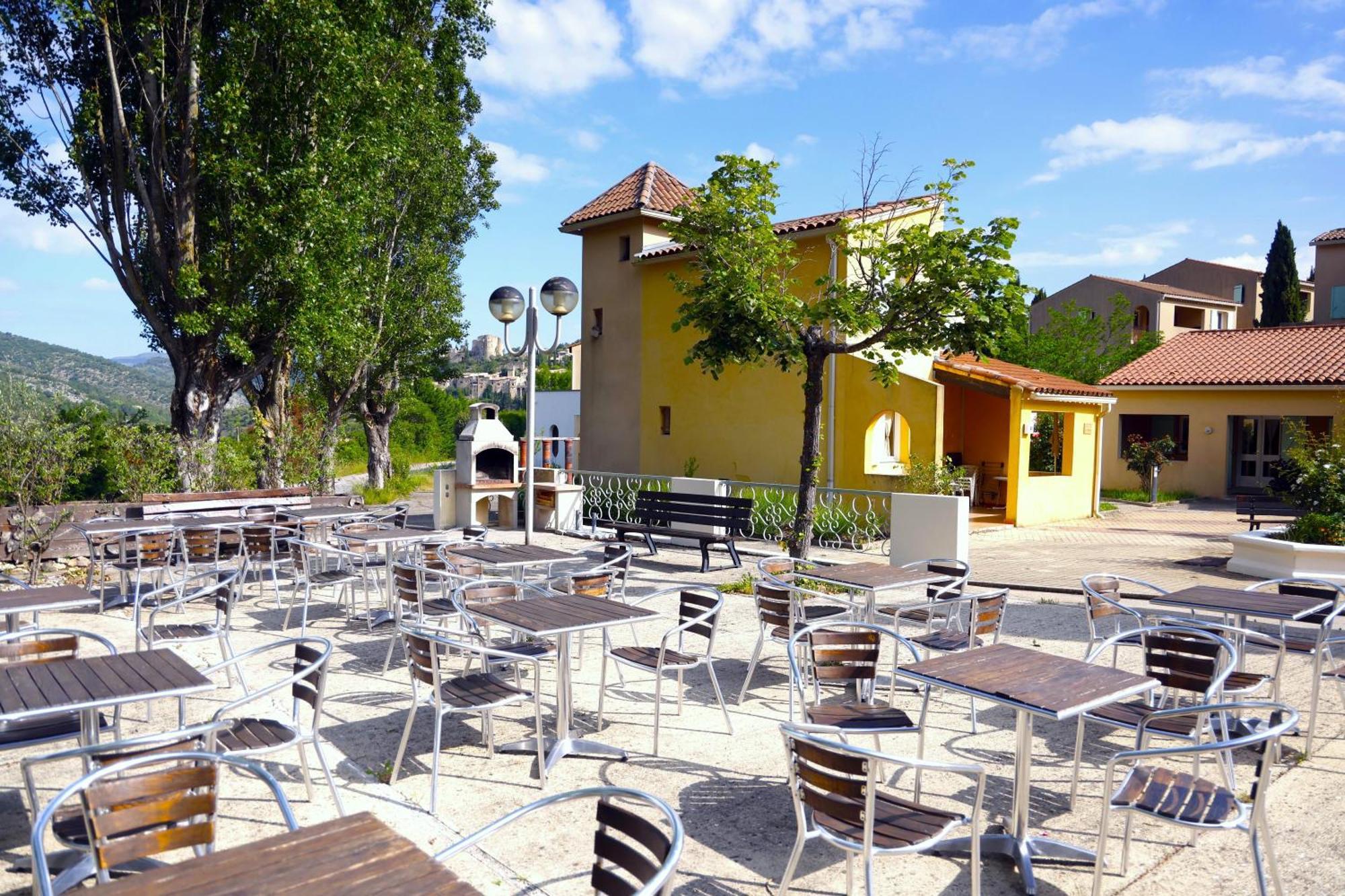 Vacances Leo Lagrange - Le Village Des Lavandes Montbrun-les-Bains Eksteriør billede